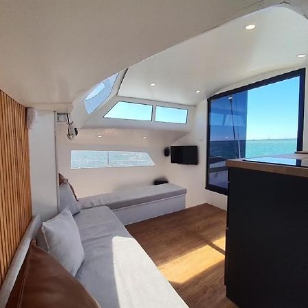 Hotel Barco Casa Catamara Sleepandboat Dystrykt Dystrykt Faro Zewnętrze zdjęcie