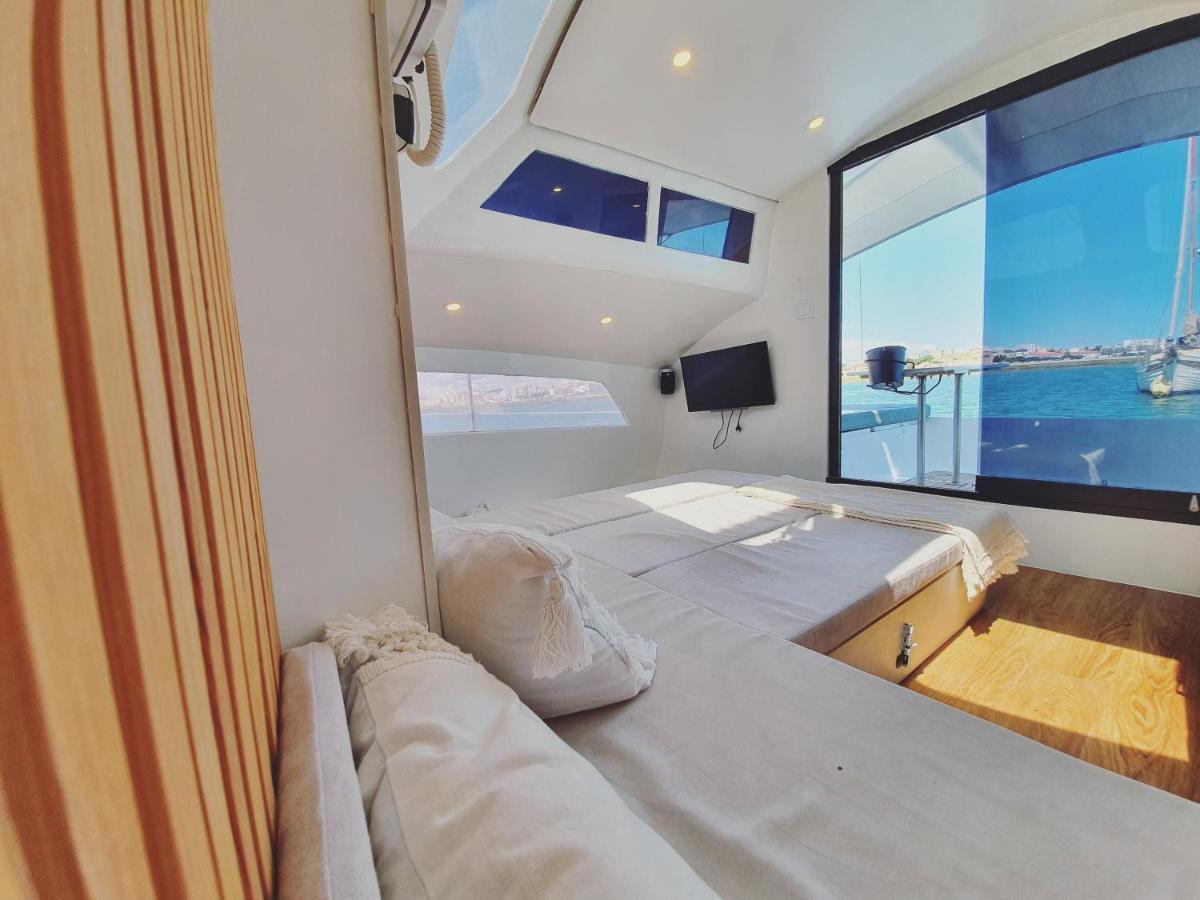 Hotel Barco Casa Catamara Sleepandboat Dystrykt Dystrykt Faro Zewnętrze zdjęcie